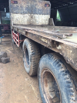ขายรถ10ล้อท้ายลาต HINO FM1JNPD เครื่อง 220แรงม้า ปี49 สนใจโทร 081-970-1072