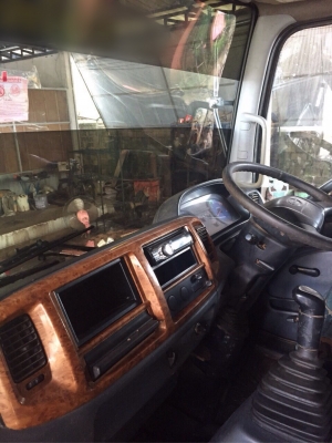 ขายรถ10ล้อท้ายลาต HINO FM1JNPD เครื่อง 220แรงม้า ปี49 สนใจโทร 081-970-1072