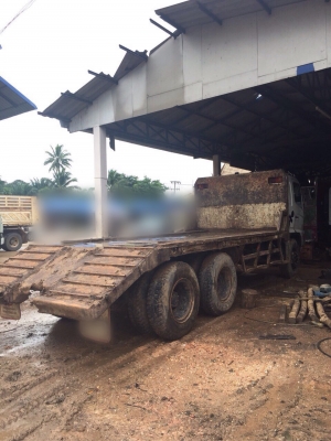 ขายรถ10ล้อท้ายลาต HINO FM1JNPD เครื่อง 220แรงม้า ปี49 สนใจโทร 081-970-1072