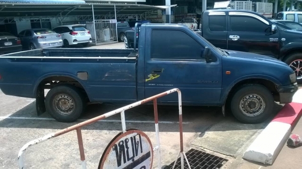 ขาย ISUZU DRAGON 2.5 ตอนเดียว คัสซีสวยตลอดเส้น เครื่องดี แอร์ พวงมาลัยพาวเวอร์ ทะเบียนพร้อมโอนครับ