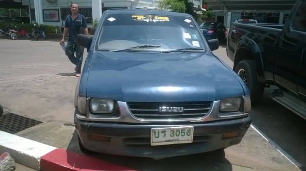 ขาย ISUZU DRAGON 2.5 ตอนเดียว คัสซีสวยตลอดเส้น เครื่องดี แอร์ พวงมาลัยพาวเวอร์ ทะเบียนพร้อมโอนครับ