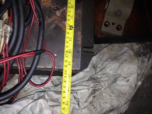 ขายแม่เหล็กไฟฟ้า ดูดชิ้นงานขนาด 400 x 1600