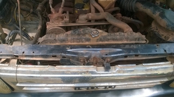 ขาย ISUZU TFR 90 ปี 37 สภาพต้องเก็บสีหน่อย คัสซีสวยตลอดเส้น พวงมาลัยพาวเวอร์ แอร์เย็น ทะเบียนพร้อมโอนครับ
