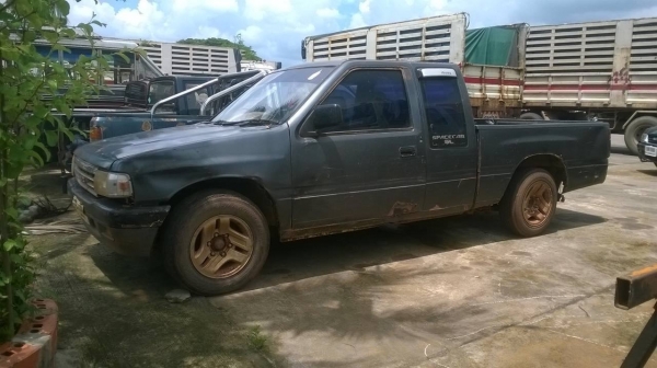 ขาย ISUZU TFR 90 ปี 37 สภาพต้องเก็บสีหน่อย คัสซีสวยตลอดเส้น พวงมาลัยพาวเวอร์ แอร์เย็น ทะเบียนพร้อมโอนครับ