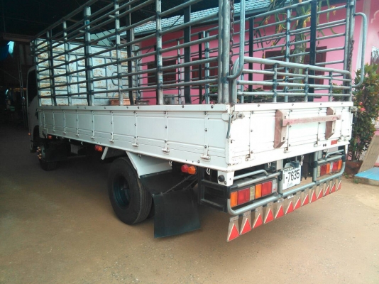 ลูกค้ามารับรถ ถึง จ.สุโขทัย หกล้อ NPR150ปี56 สภาพนางฟ้าสวยเดิมทั้งคัน กำลังเดินทางกลับ ต.ท่าสองคอน จ.มาหาสารคาม...ไทบ้านเดียวกัน..มอส.ครับ