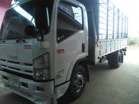 ลูกค้ามารับรถ ถึง จ.สุโขทัย หกล้อ NPR150ปี56 สภาพนางฟ้าสวยเดิมทั้งคัน กำลังเดินทางกลับ ต.ท่าสองคอน จ.มาหาสารคาม...ไทบ้านเดียวกัน..มอส.ครับ