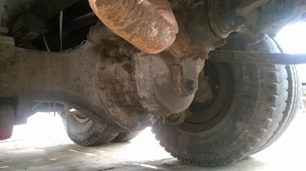 ขาย 10 ล้อดั้ม HINO FM227 มีระบบลากพ่วง เครื่องเดิม EM100 220 แรงม้า เกียร์เดิม สโลว์เดิม คัสซีสวยตลอดเส้น ทะเบียนพร้อมโอนครับ