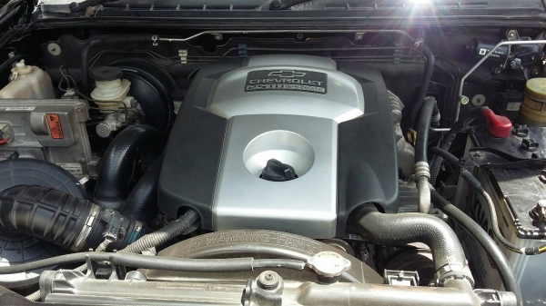 ขายด่วนครับ Chevrolet Colorado Extended Cab 2.5 ปี 51 สีดำ รถสวยครับพร้อมใช้งาน