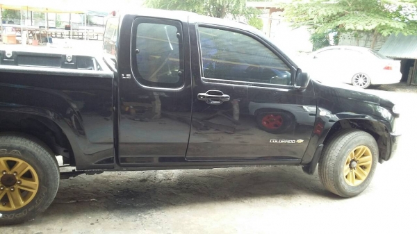 ขายด่วนครับ Chevrolet Colorado Extended Cab 2.5 ปี 51 สีดำ รถสวยครับพร้อมใช้งาน