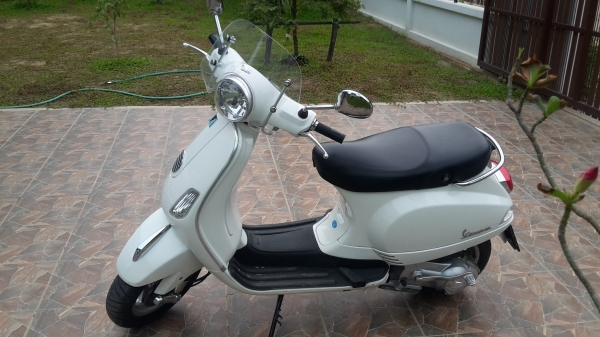 ขายนิวเวสป้า150lx