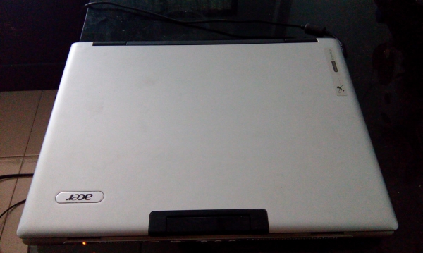 โน็ตบุค สวยๆ2เครื่อง