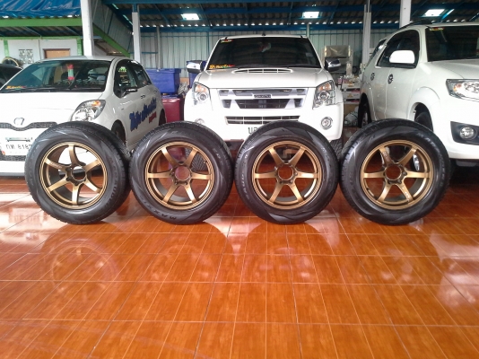 ขายล้อ18 พร้อมยาง265 60 R18 ปี14
