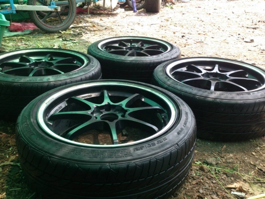 ขายแม็ก CE28 4 รู100 พร้อมยางDUNLOP 205/45R17 ยางสัปดาห์ที่51ปี13 ดอกยางหนาสวยๆ จำนวน 1 ชุด