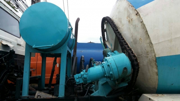 Nissan 295 แรงม้า