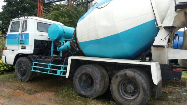 Nissan 295 แรงม้า