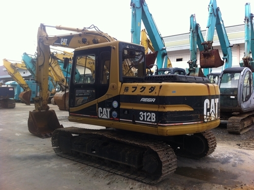 นำเข้าเครื่องจักรกลหนักมือ 2 จากต่างประเทศ Tel.098-858-5524 สามภพ ครับ นำเข้าเครื่องจักรกลหนักมือ 2 จากต่างประเทศ Tel.098-858-5524 สามภพ ครับ