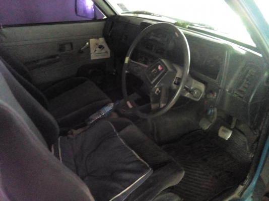 อีชุKB2200เครื่องแน่นยางเต็มเล่มพร้อม55000ต่อรองได้