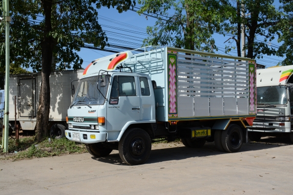 ISUZU Rocky 195 hp ดั้มเกษตรต่อใหม่
