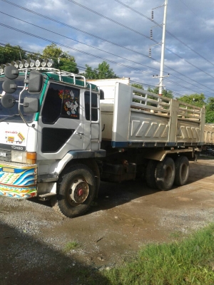 ขายMITSUBISHI TF5588 ดั๊ม 3มิตร สภาพสวยพร้อมใช้  ราคาต่อรอง ติดต่อได้ที่คุณ อ๊อฟ พิจิตร 086-737-9991