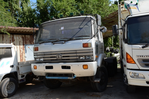 NISSAN UD หัวลาก 290 hp ก๊าซ CNG