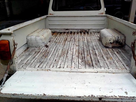 Mazada 1300ปี2524 ขาย32000 เครื่อง ช่วงล่างดี