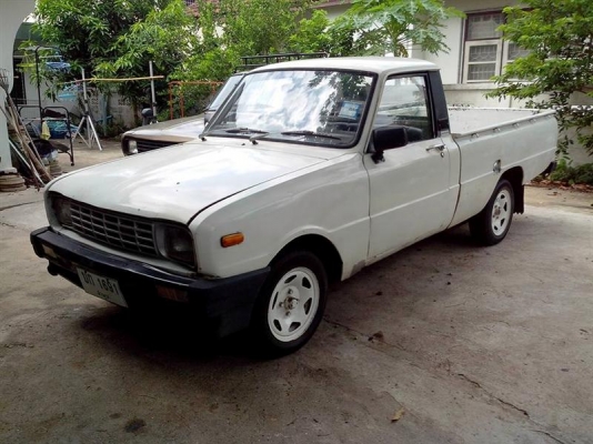 Mazada 1300ปี2524 ขาย32000 เครื่อง ช่วงล่างดี