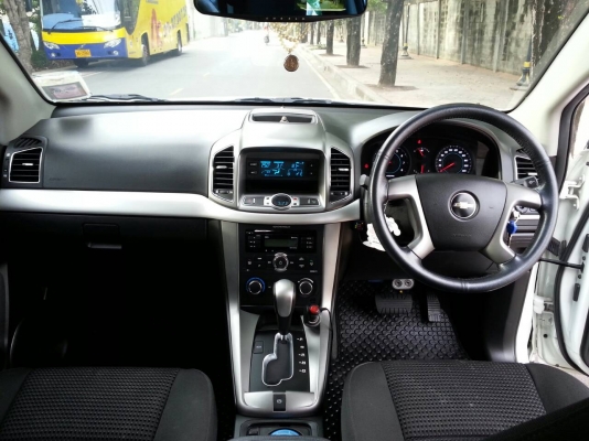 ขายด่วน CHEVROLET CAPTIVA 2.4 AUTO เบนซิล ปี 2011 ธ.ค จดทะเบียน2012 มี.ค