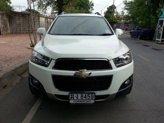 ขายด่วน CHEVROLET CAPTIVA 2.4 AUTO เบนซิล ปี 2011 ธ.ค จดทะเบียน2012 มี.ค