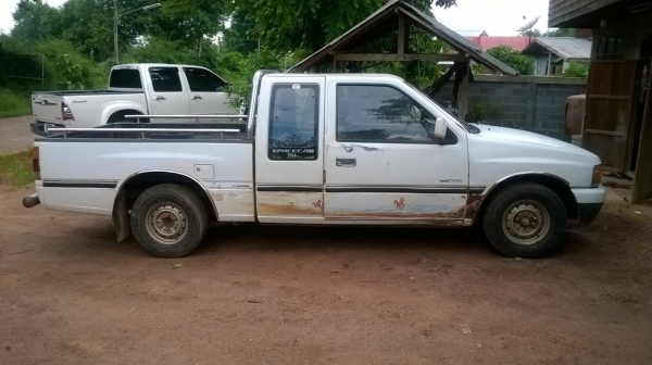 ขาย ISUZU TFR 87 ลากจดปี 35 เครื่องแน่น คัสซีสวย แอร์เย็น สีบางเดิม ภายในสวย ทะเบียนพร้อมโอน