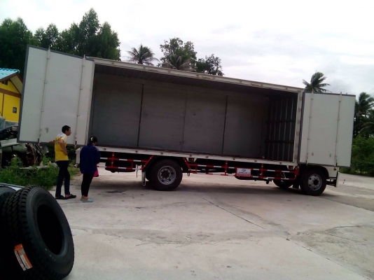 ขายด่วนรถบรรทุก6ล้อ hino 500 ปี56ตู้แห้ง 10บาน เปิดได้ทุกบาน ยาว7เมตรกว่าครับ ขายด่วนรถบรรทุก6ล้อ hino 500 ปี56ตู้แห้ง 10บาน เปิดได้ทุกบาน ยาว7เมตรกว่าครับ