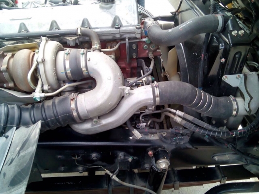 ขายด่วนรถบรรทุก6ล้อ hino 500 ปี56ตู้แห้ง 10บาน เปิดได้ทุกบาน ยาว7เมตรกว่าครับ ขายด่วนรถบรรทุก6ล้อ hino 500 ปี56ตู้แห้ง 10บาน เปิดได้ทุกบาน ยาว7เมตรกว่าครับ