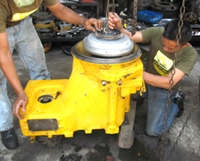 รับซ่อมรับซ่อม รถขุด รถตัก รถบด รถปูยาง รถดันดิน รถเครน และเครื่องจักรในงานก่อสร้างทุกประเภท  -ซ่อมเครื่องยนตร์ ตัวเดิน ช่วงล่าง  -ซ่อมเกียร์ เบรค ทอล์ค -ทำสี  -ระบบไฟฟ้า   สอบถามรายละเอียดเพิ่มเติมได้ที่ 091 695-6445 หรือ 02 441-2578-83