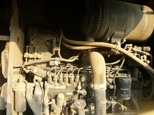 รถตักล้อยาง Komatsu WA200-5 รภเก่านอกนำเข้าจาญี่ปุ่่น พร้อมใข้งานทันที 091 695-6445