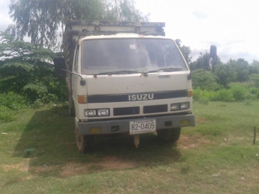 ขาย6ล้อ NPR115ยาว5เมตรห้างแท้ เกียร์สัน แชชซีสวยเครื่องดี ภายในครบ สภาพพร้อมใช้งาน เอกสารทะเบียนพร้อมโอน