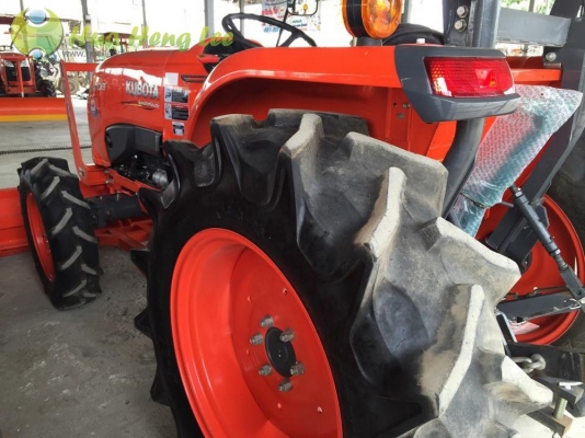 รถไถมือสองสภาพเหมือนใหม่ L4708 พร้อมใบดันหน้า ใช้งานเพียง 119 ชั่วโมง ผ่อนได้