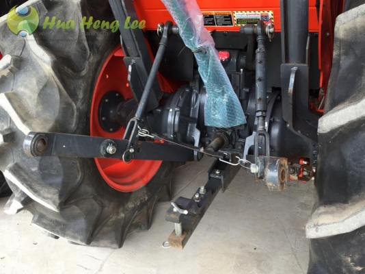 รถไถมือสองสภาพเหมือนใหม่ L4708 พร้อมใบดันหน้า ใช้งานเพียง 119 ชั่วโมง ผ่อนได้