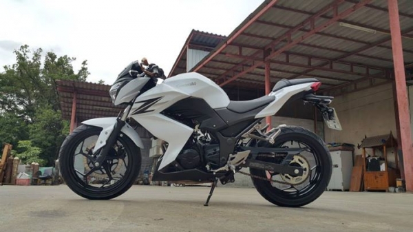มาใหม่ สวยถูก ให้ไว Z250 ขาว วิ่งน้อย ไม่ล้มชนแปะใสกิ๊ก ต่อรองได้