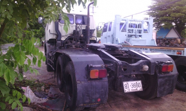 10 ล้อ หัวลาก 2 KF 260 แรงม้า  เดิมๆ