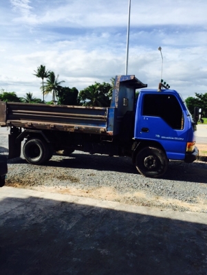 Isuzu  npr 130 hp  รถมือหนึ่งออกห้างคะ คุณเคฮิน จ.ลำพูล มัดจำกลางอากาสแล้วคะ