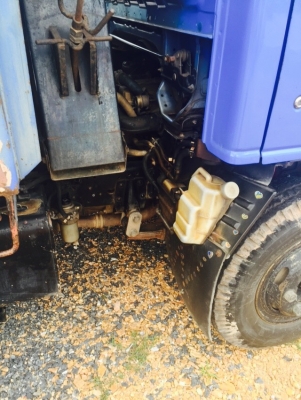 Isuzu  npr 130 hp  รถมือหนึ่งออกห้างคะ คุณเคฮิน จ.ลำพูล มัดจำกลางอากาสแล้วคะ