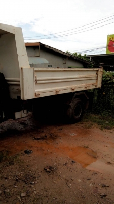 ขายรถบรรทุก 6 ล้อดัมพ์ ISUZU NQR 175 แรงม้าปี 2549 ราคา 650000