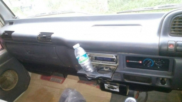 ขายรถบรรทุก 6 ล้อดัมพ์ ISUZU NQR 175 แรงม้าปี 2549 ราคา 650000