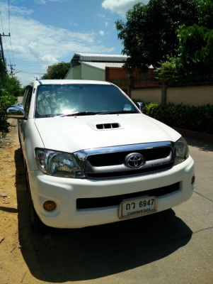 2010 TOYOTA HILUX VIGO 2.5E(รุ่นรองTOP)VNturbo SMARTCAB สีขาวสะอาด เกียร์ธรรมดา