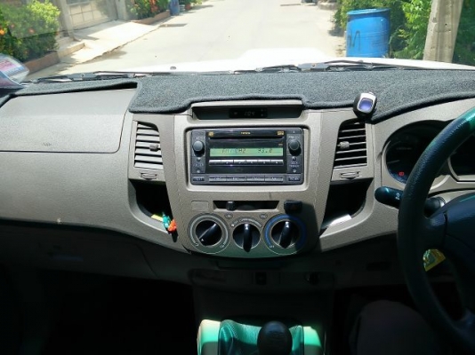2010 TOYOTA HILUX VIGO 2.5E(รุ่นรองTOP)VNturbo SMARTCAB สีขาวสะอาด เกียร์ธรรมดา