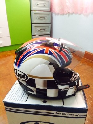 หมวก arai มือสอง สภาพใหม่มากๆสภาพ 95\%