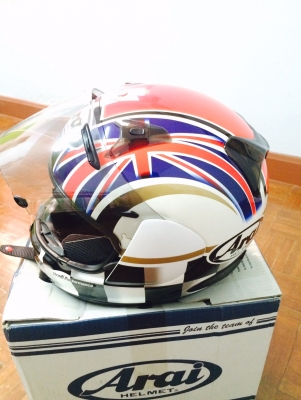 หมวก arai มือสอง สภาพใหม่มากๆสภาพ 95\%