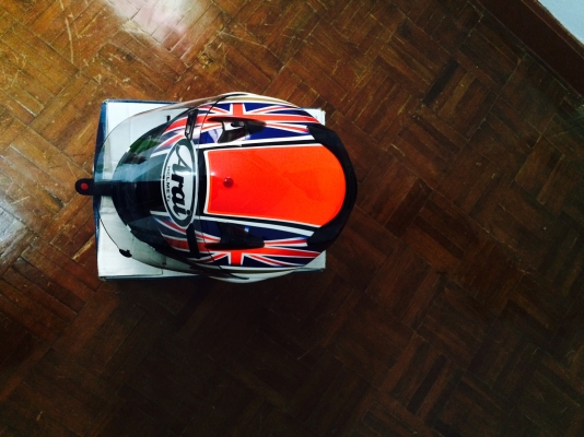 หมวก arai มือสอง สภาพใหม่มากๆสภาพ 95\%