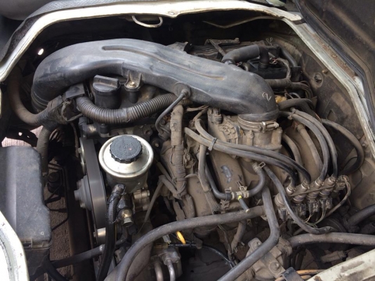 ขายรถตู้คอมมิวเตอร์ปี08หลังคาสูง เครื่องเบนซินก๊าซNGVโรงงาน ไม่แพง