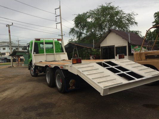 ขายรถสิบล้อท้ายเป็ด บรรทุกแม๊กโค ISUZU เครื่อง 260 แรง ขายรถสิบล้อท้ายเป็ด บรรทุกแม๊กโค ISUZU เครื่อง 260 แรง