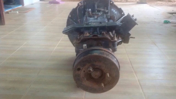 ขายเกียร์ อีซุซุ115แรง สภาพ60\% เกียร์ใช้ได้ปรกติ ราคาต่อรองได้